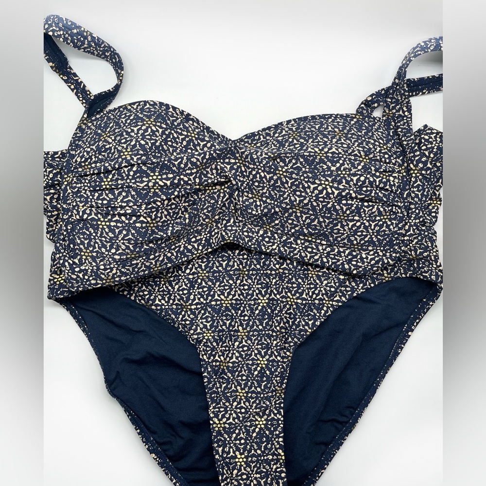 Bond-Eye Australia Women’s Bikini Sz 8